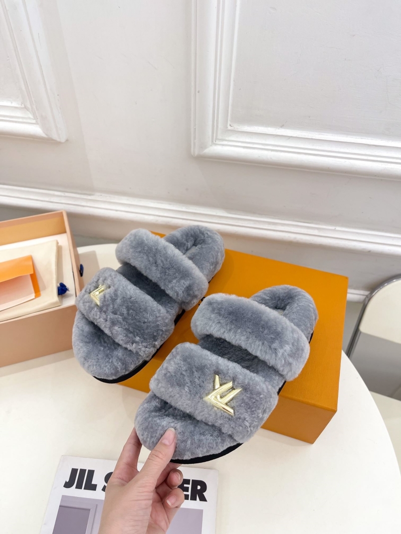 Louis Vuitton Slippers